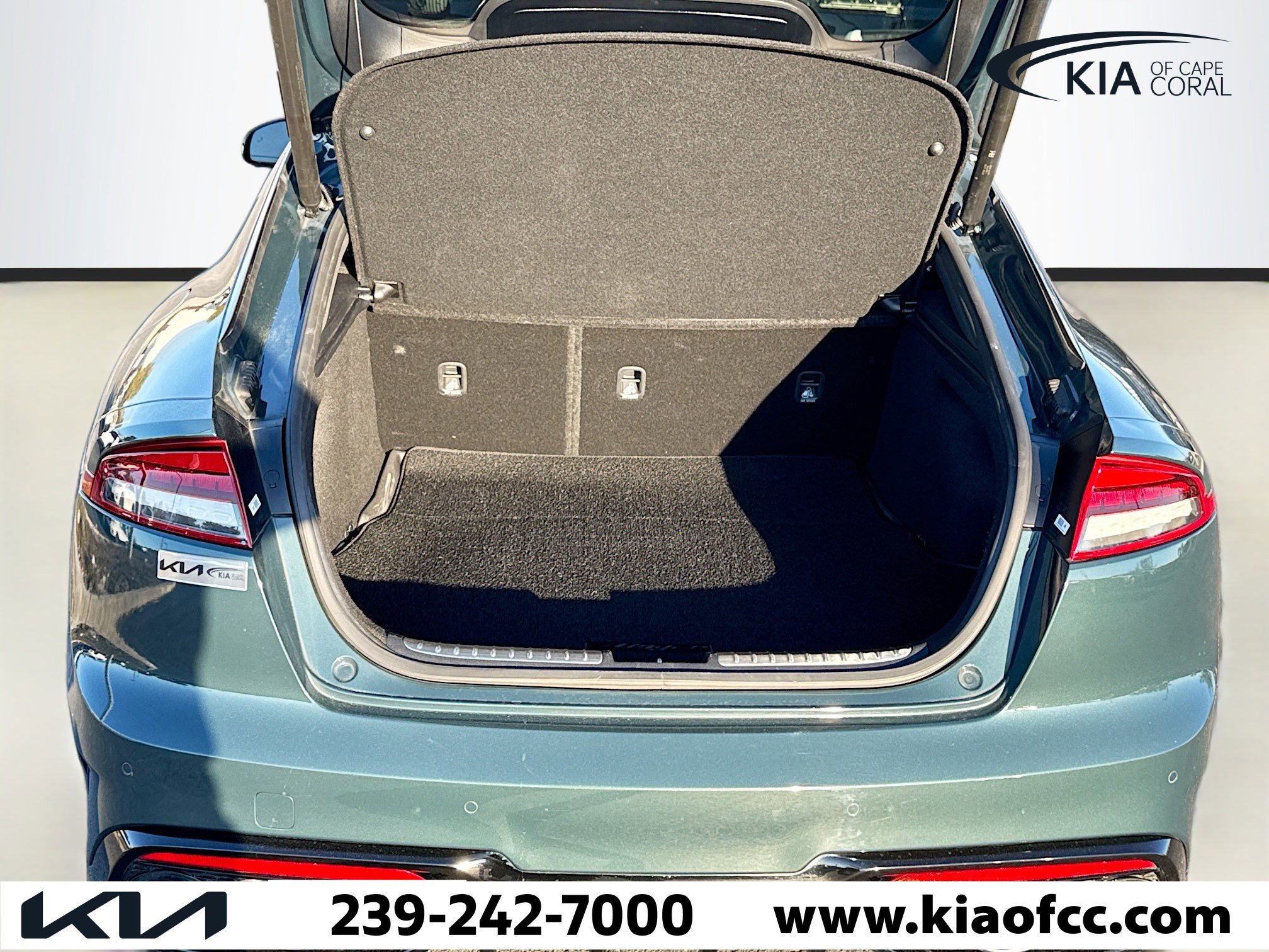 Certified 2023 Kia Stinger GT2 image 12