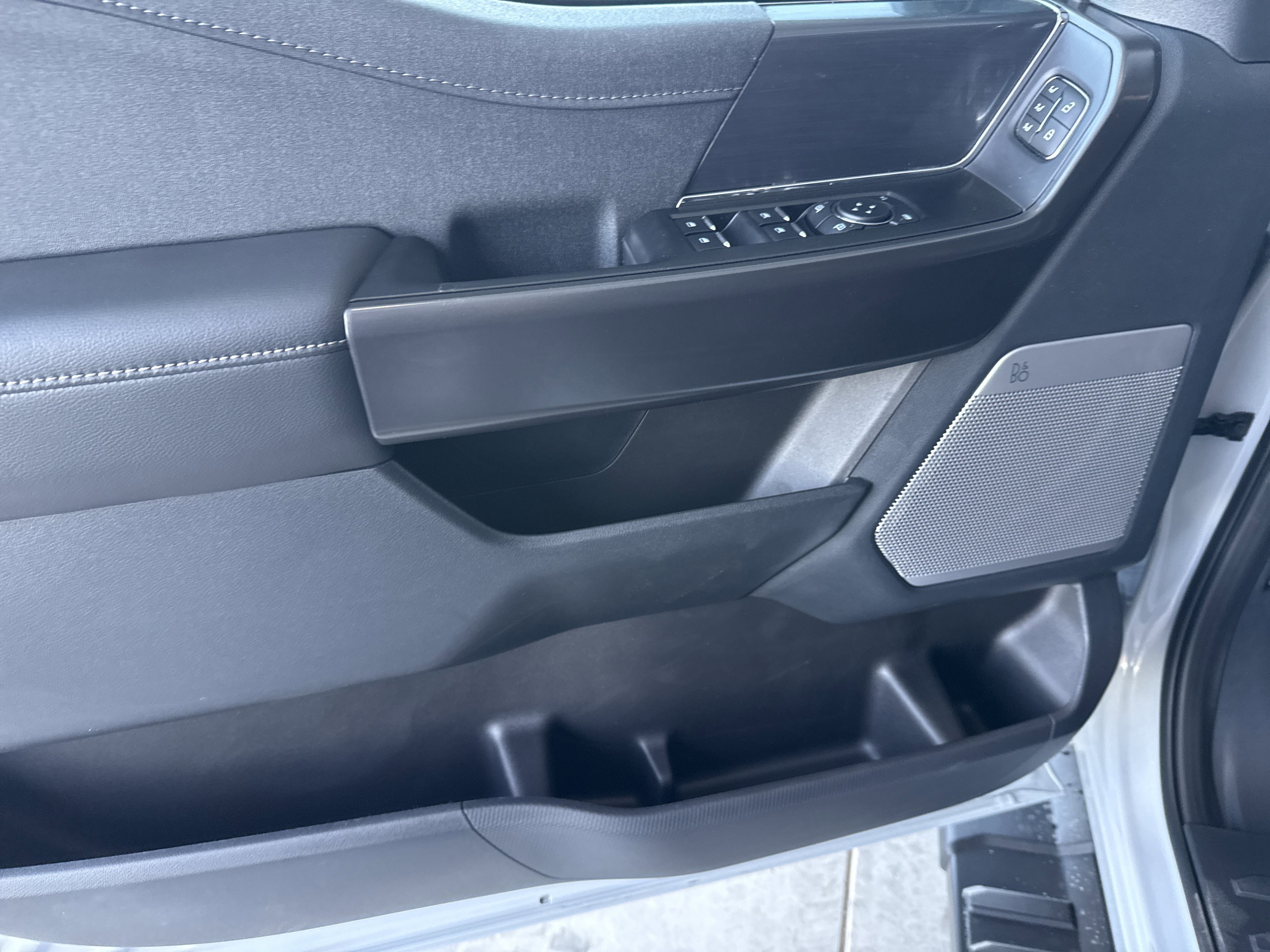 New 2025 Ford F150 Lariat image 24