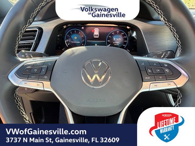 Used 2025 Volkswagen Atlas Cross Sport SE image 22