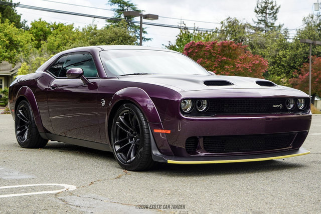 Used 2020 Dodge Challenger SRT Hellcat RWD image 10