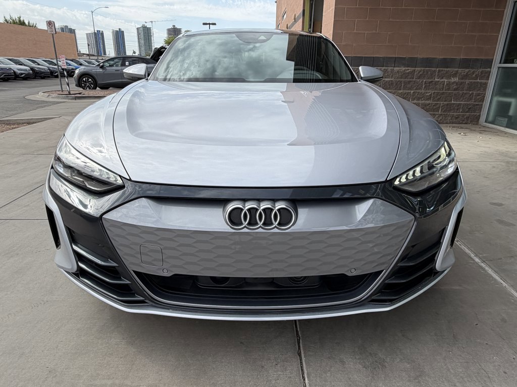 Used 2022 Audi e-tron GT Premium Plus AWD/4WD image 10