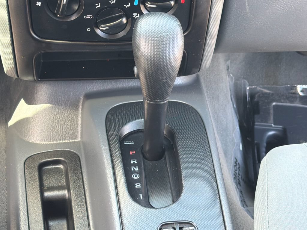 Used 2006 Jeep Liberty Sport RWD image 11
