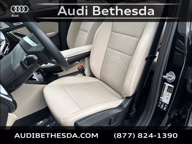 Used 2025 BMW X1 xDrive28i w/ Technology Package AWD/4WD image 29