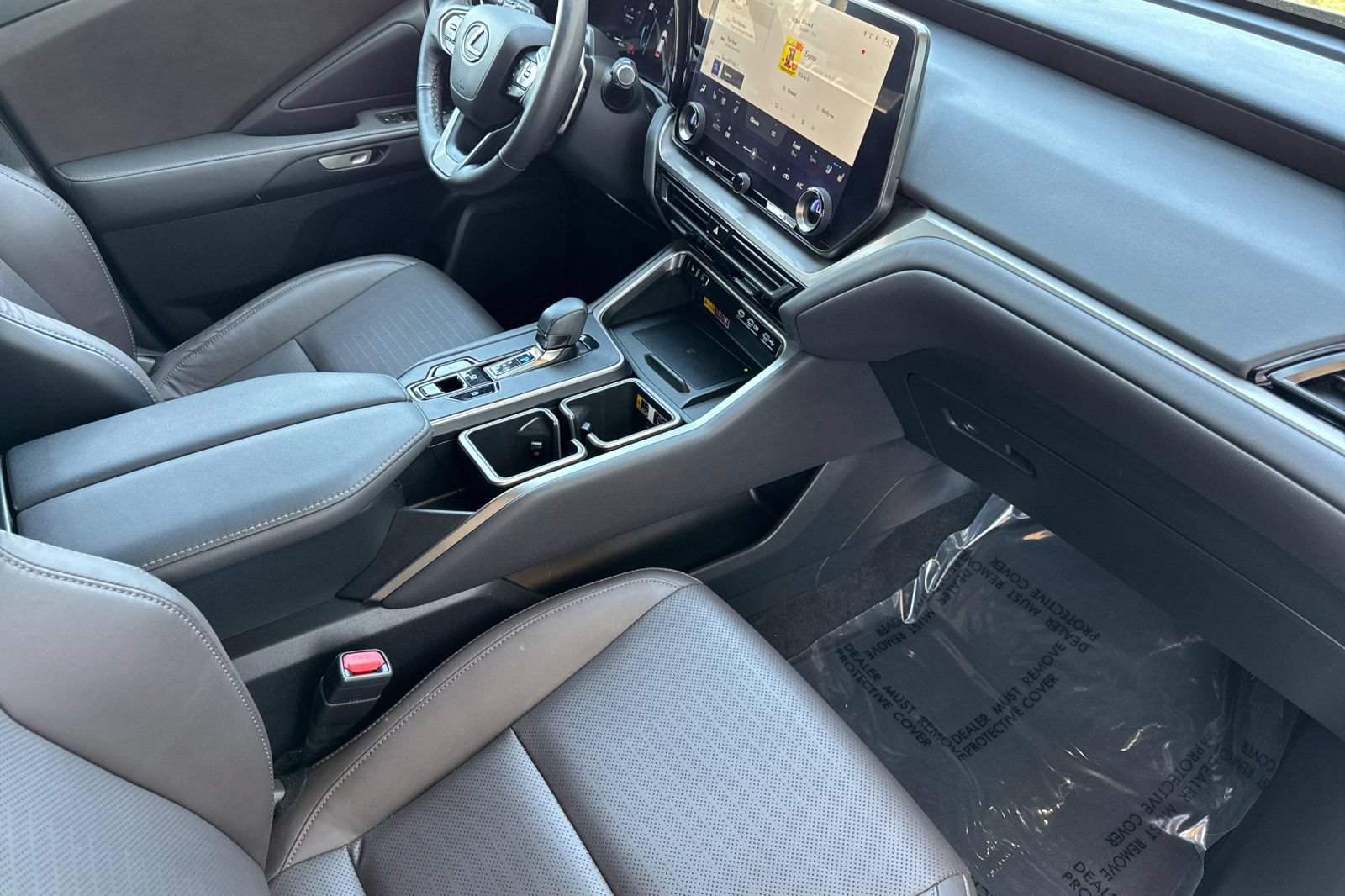 Certified 2024 Lexus TX 350 FWD w/ Captains Chair Package image 20