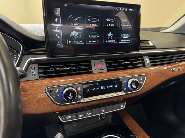 Used 2022 Audi A4 2.0T Premium w/ Convenience Package image 14
