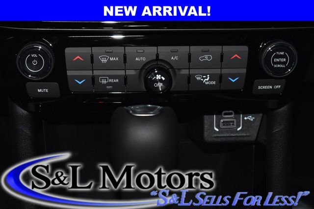 New 2026 Jeep Compass Limited w/ Sun, Sound & Navigation Group image 17