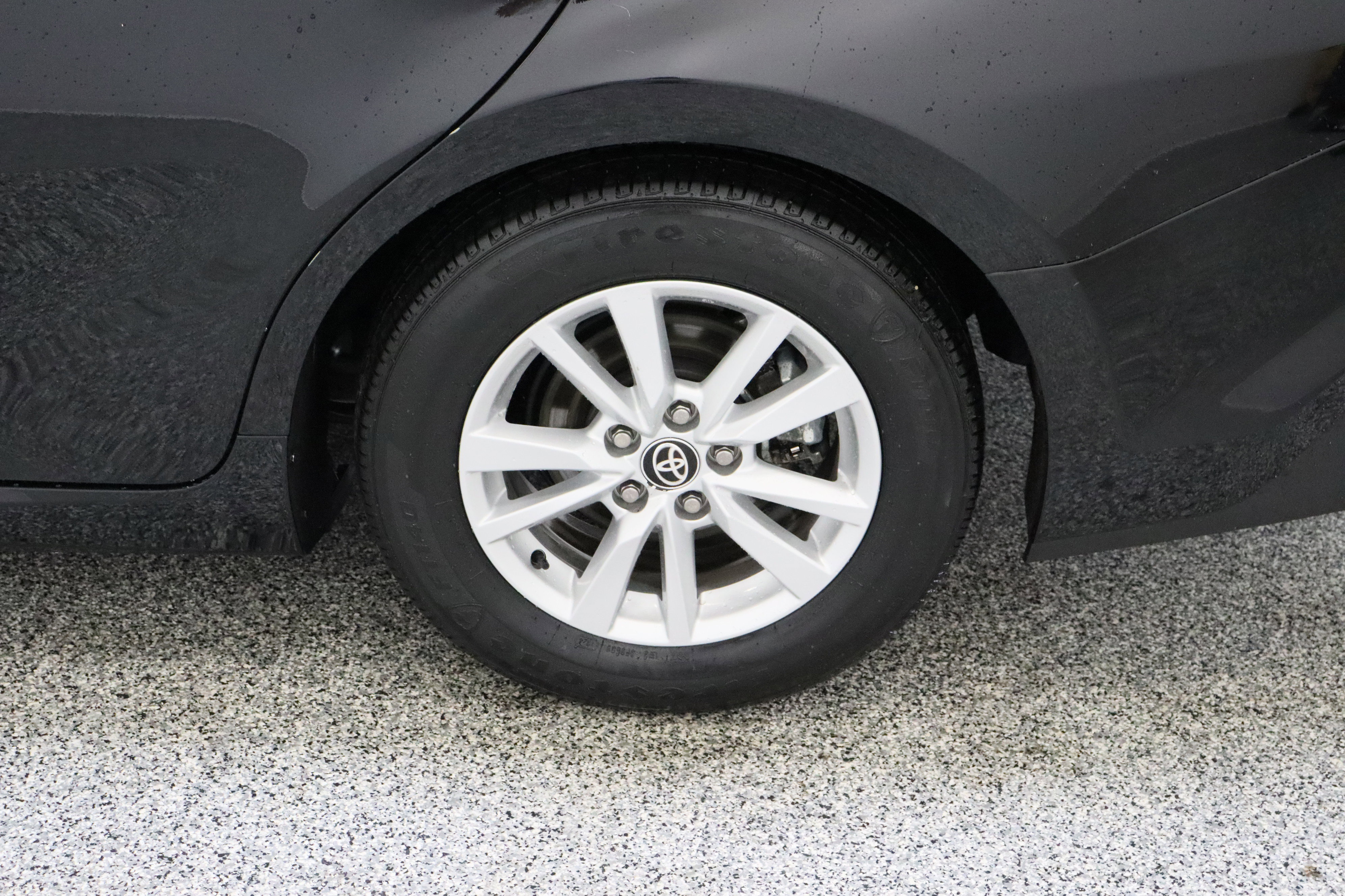 Certified 2025 Toyota Camry LE FWD image 10