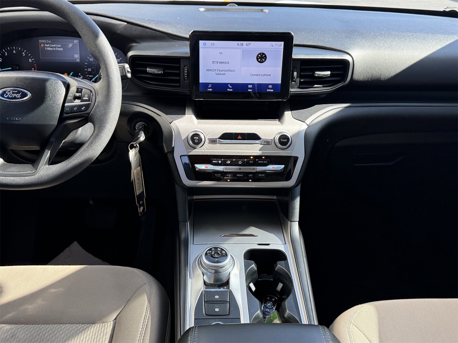 Used 2023 Ford Explorer 4WD image 13