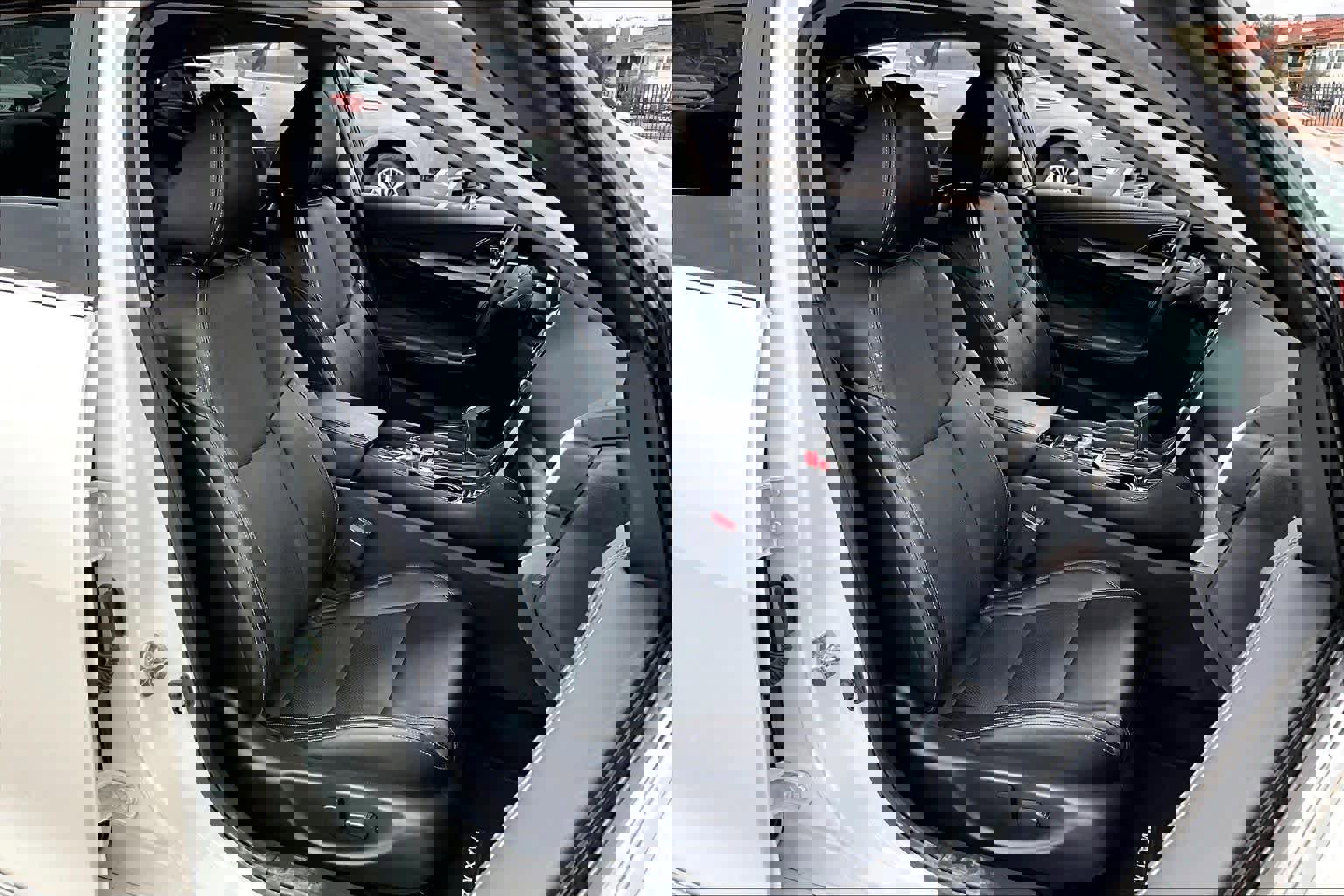 Used 2018 Nissan Maxima 3.5 SV image 9