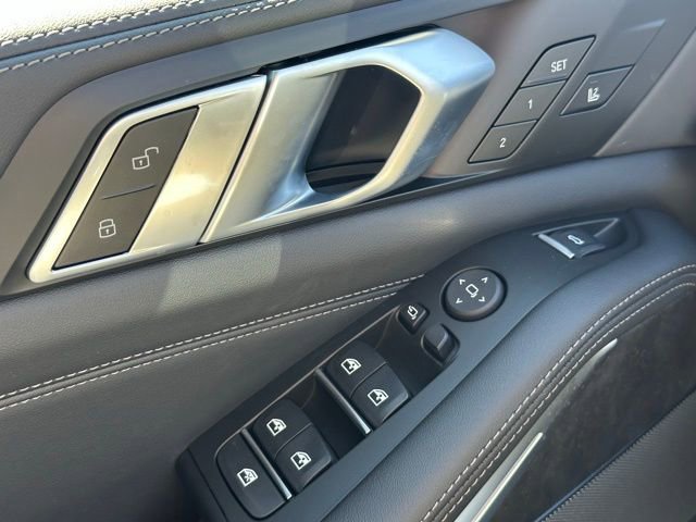 Used 2026 BMW X5 xDrive40i w/ Premium Package image 25