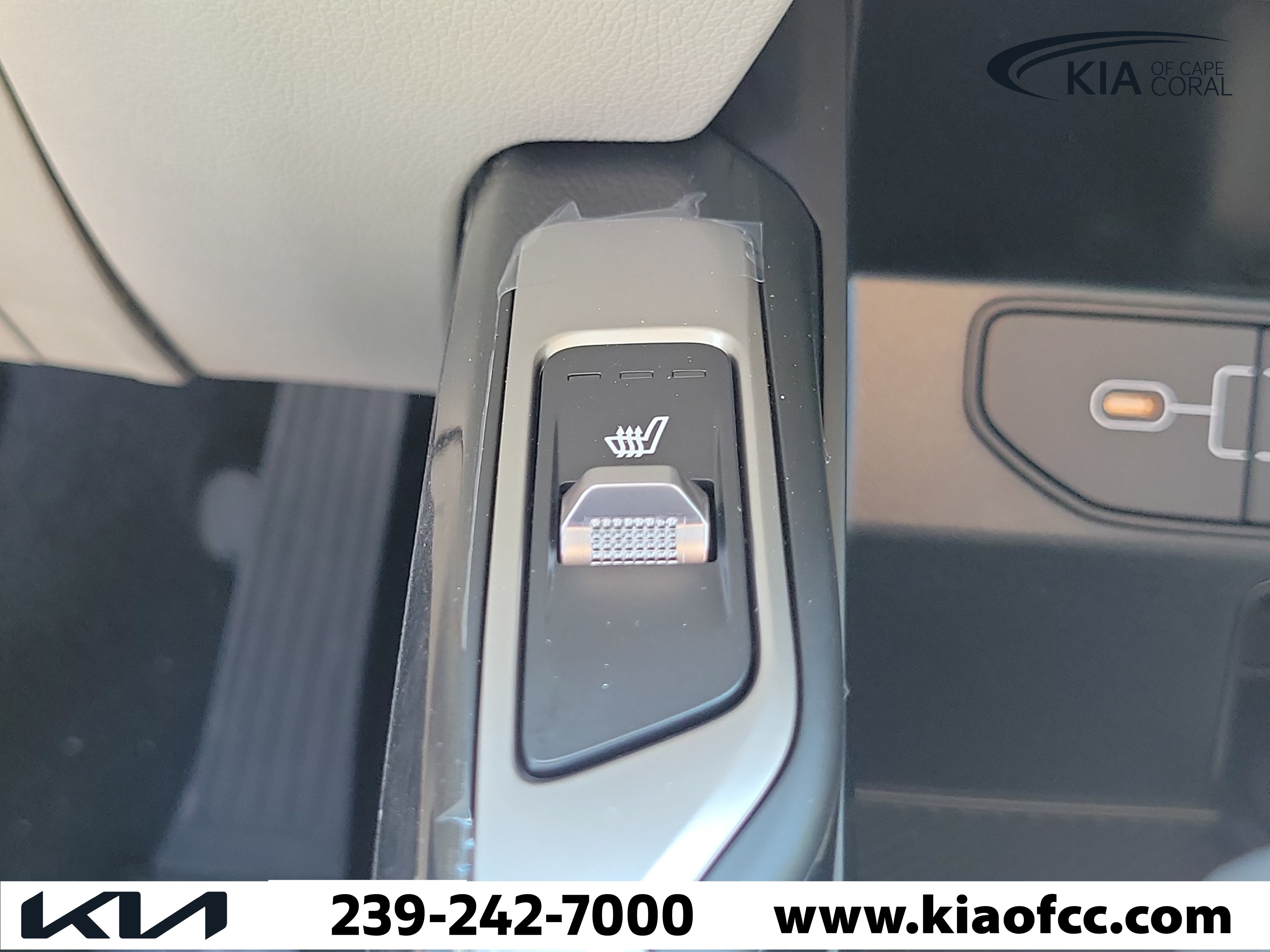New 2026 Kia Sorento S w/ S Panoramic Sunroof Package FWD image 29