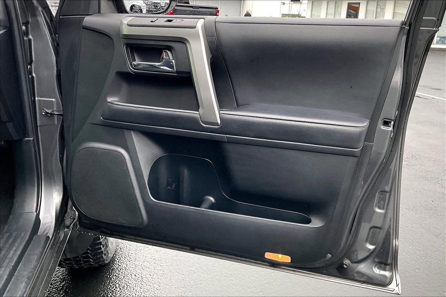 Used 2023 Toyota 4Runner SR5 image 22