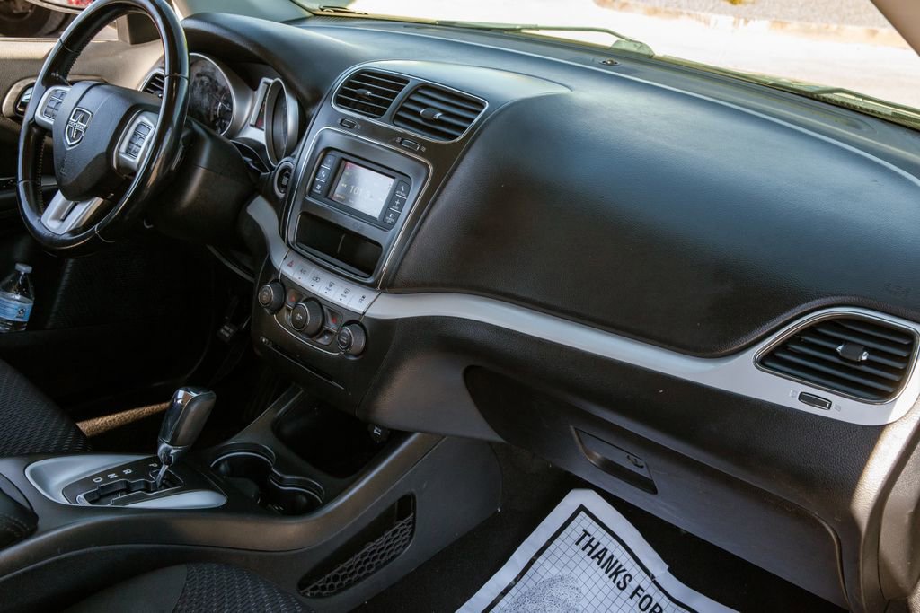 Used 2019 Dodge Journey SE w/ Connectivity Group image 11