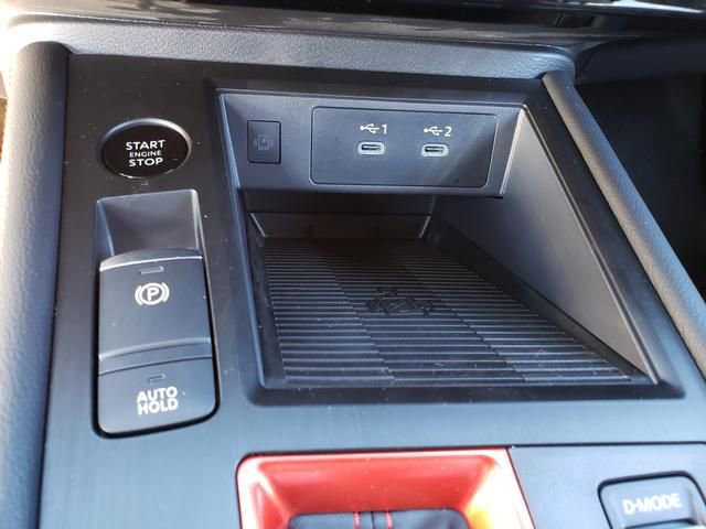 New 2026 Nissan Kicks SR w/ Cold Weather Package image 18