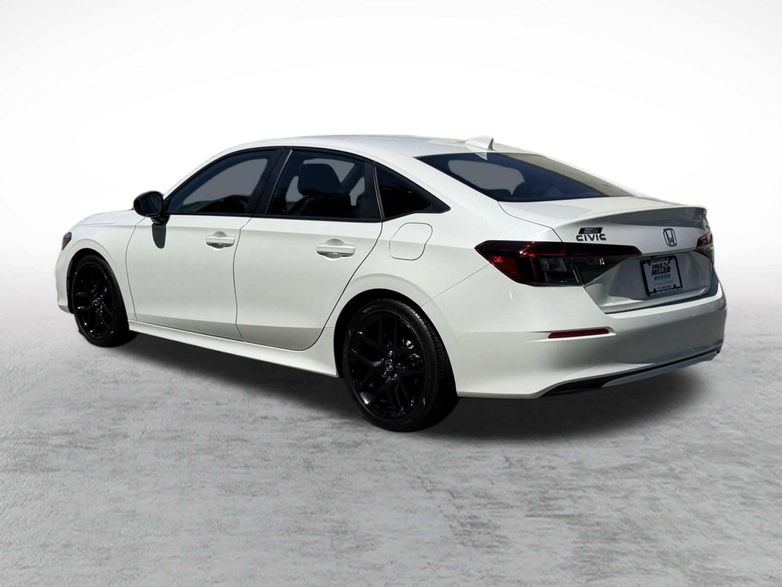 Used 2025 Honda Civic Sport image 4