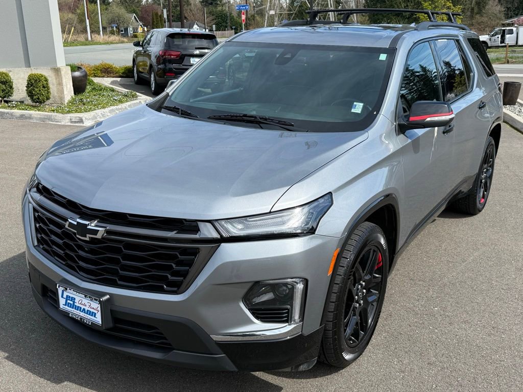 Used 2023 Chevrolet Traverse Premier w/ Redline Edition image 9