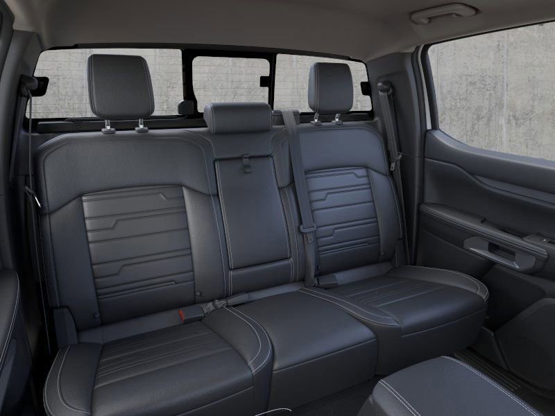 Used 2025 Ford Ranger Lariat w/ FX4 Off-Road Package image 11