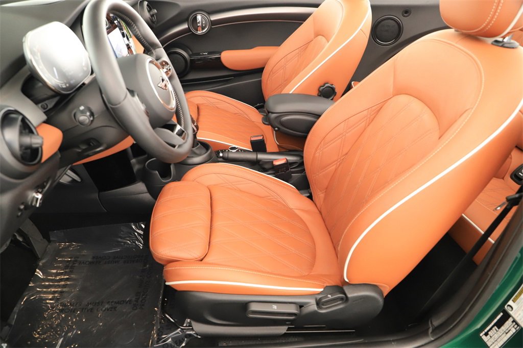 Used 2024 MINI Cooper S w/ Signature Upholstery Package image 19