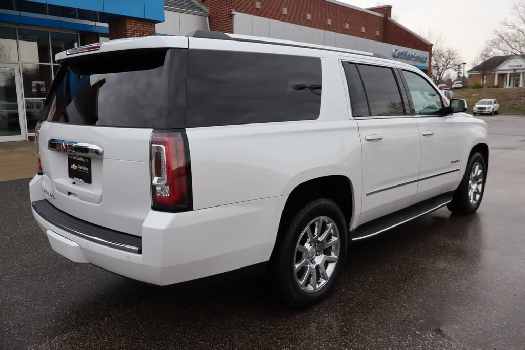 Used 2017 GMC Yukon XL Denali w/ Open Road Package image 38