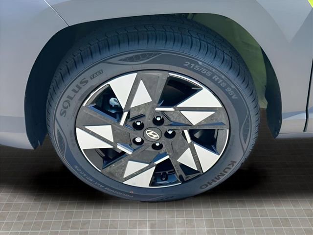 New 2025 Hyundai Kona SEL image 11