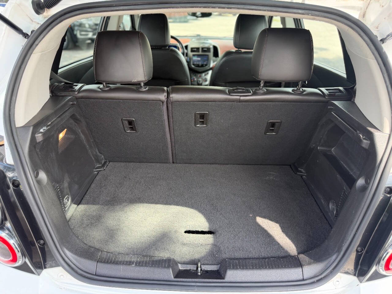 Used 2015 Chevrolet Sonic LTZ FWD image 13