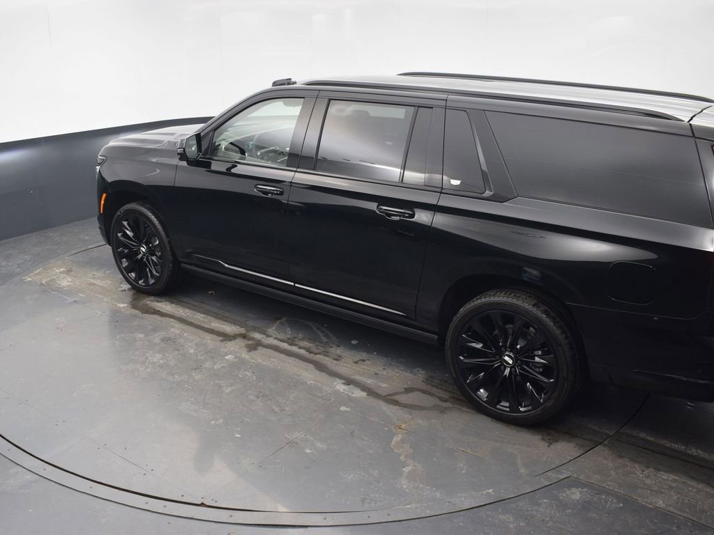 Certified 2026 Cadillac Escalade ESV Platinum Sport w/ LPO, ONYX Package image 46