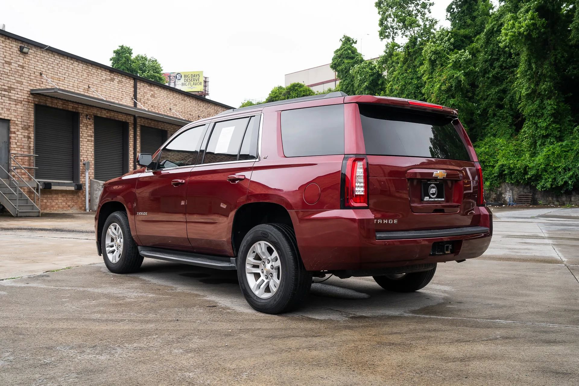 Used 2017 Chevrolet Tahoe LT AWD/4WD image 6
