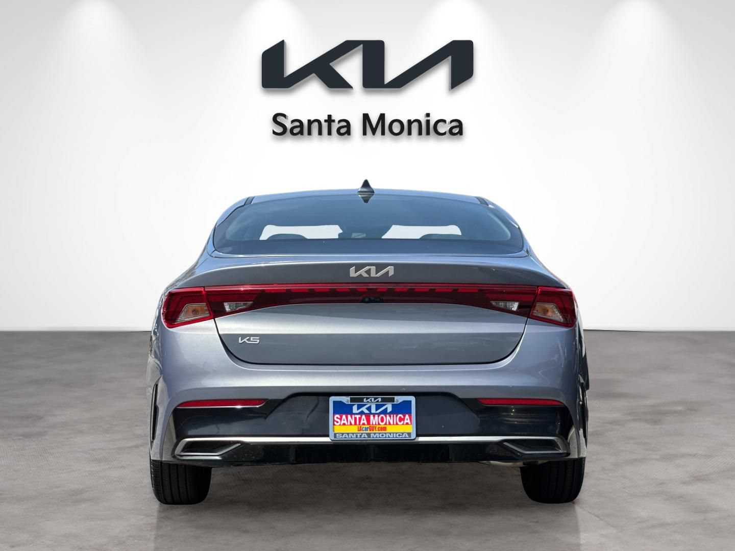 Used 2023 Kia K5 LXS FWD image 5