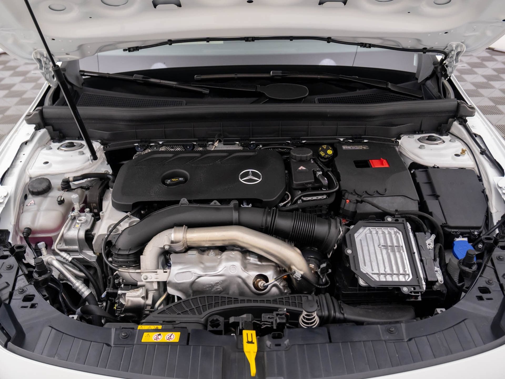 New 2026 Mercedes-Benz GLB 250 4MATIC image 31