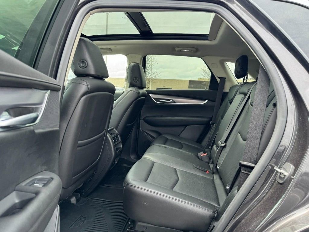 Used 2019 Cadillac XT5 Luxury image 10