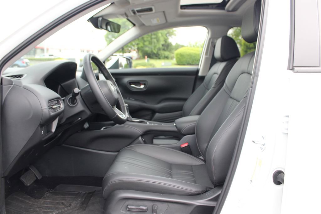 Certified 2026 Honda HR-V EX-L image 11