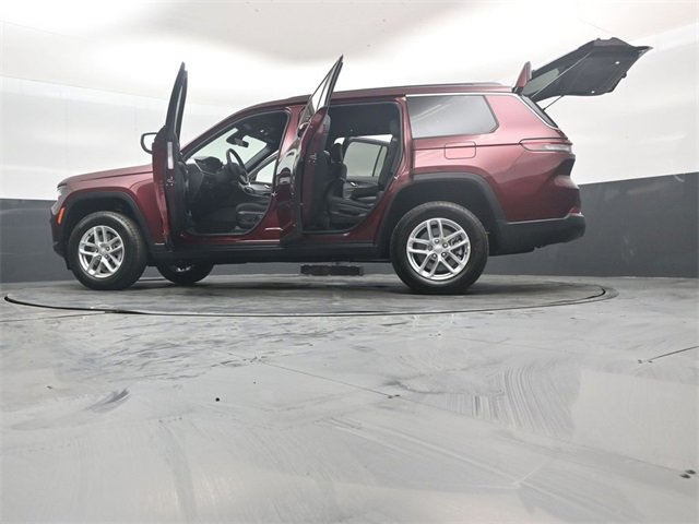 New 2025 Jeep Grand Cherokee L Laredo image 54