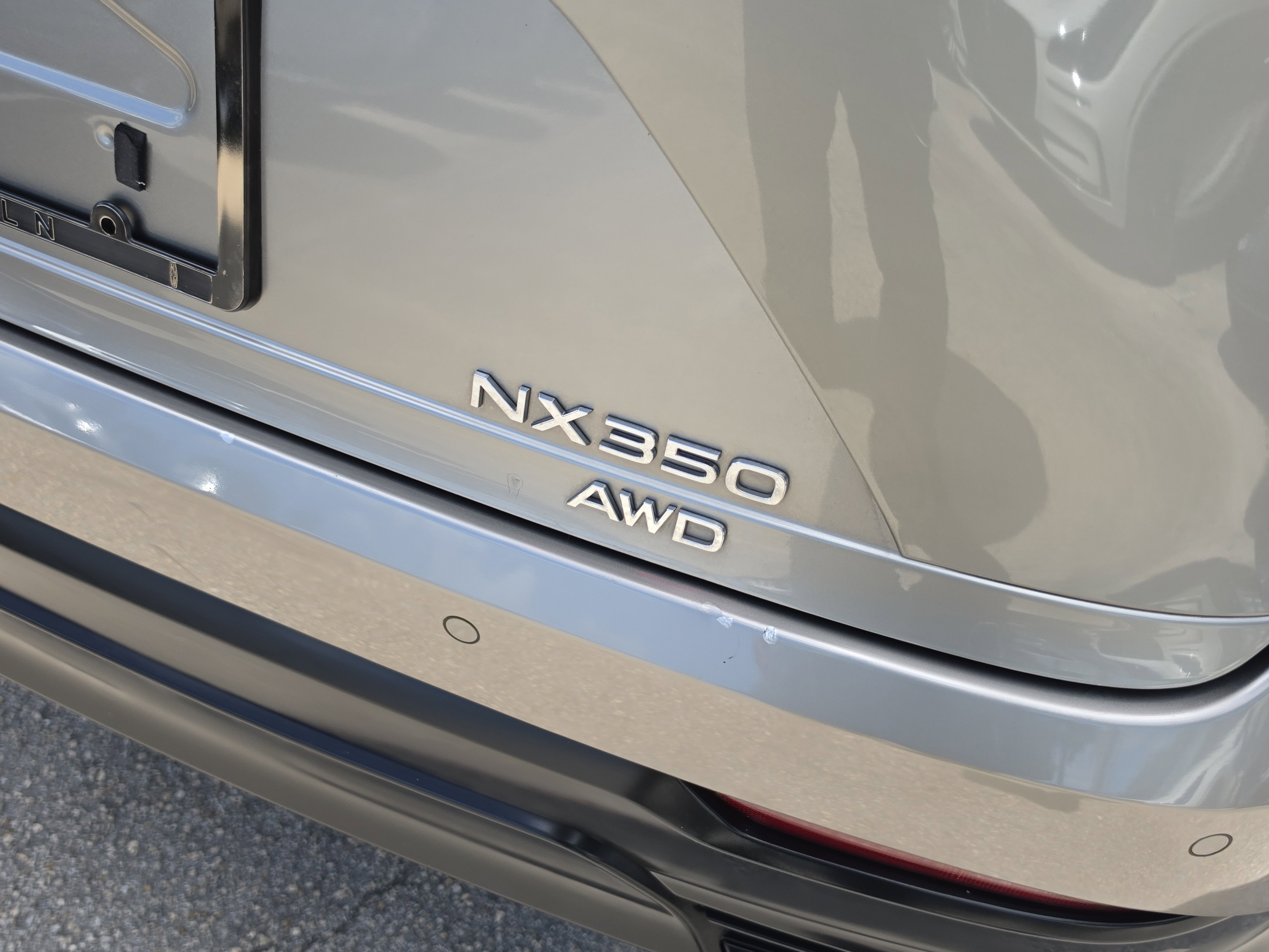 Used 2023 Lexus NX 350 AWD image 7