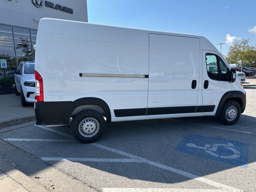 New 2026 RAM ProMaster 2500 w/ Convenience Group image 32