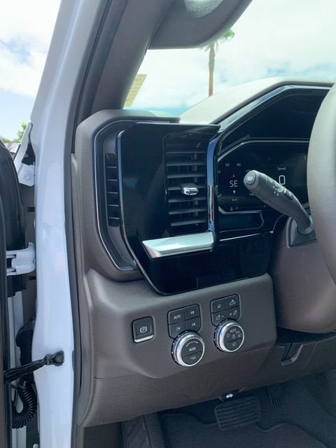 New 2026 GMC Sierra 2500 SLT w/ SLT Convenience Package AWD/4WD image 19