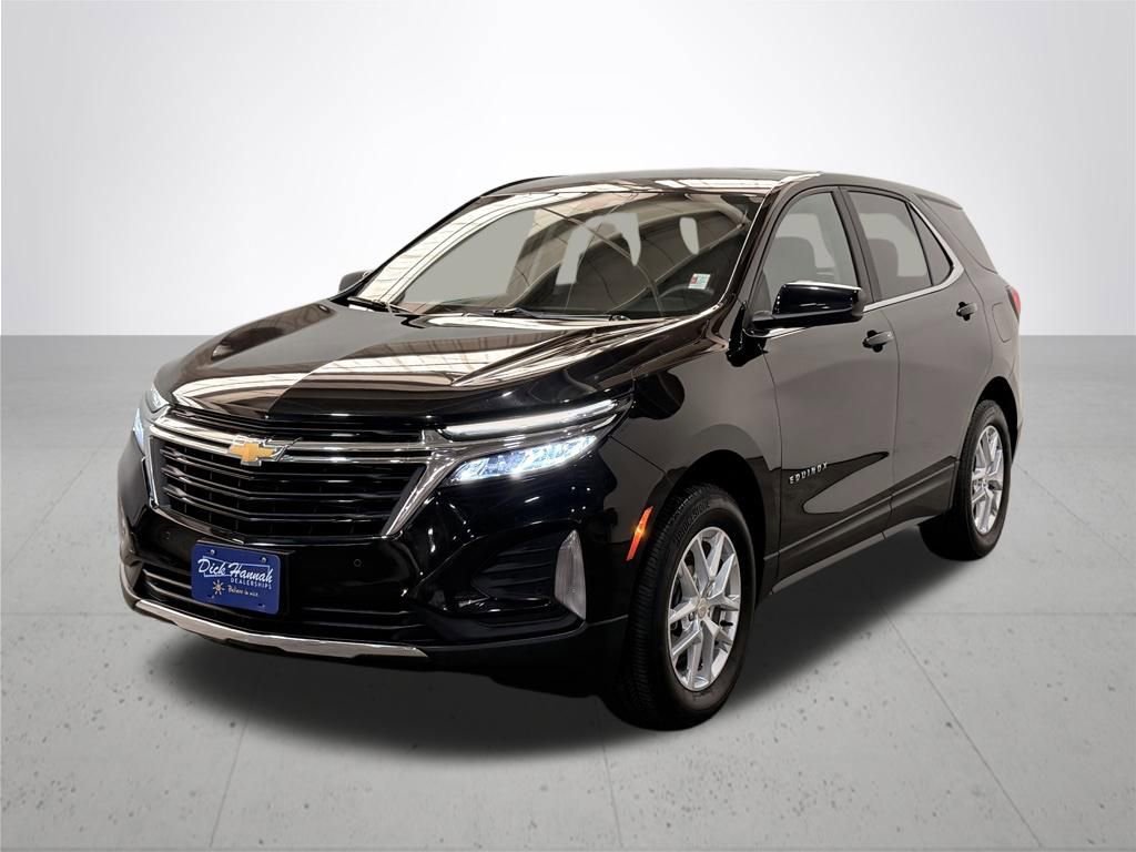 Used 2024 Chevrolet Equinox LT image 2