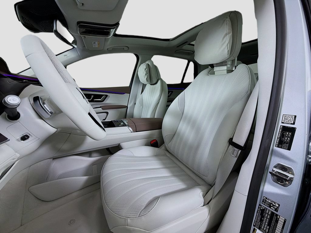 New 2026 Mercedes-Benz EQS 400 4MATIC SUV image 12
