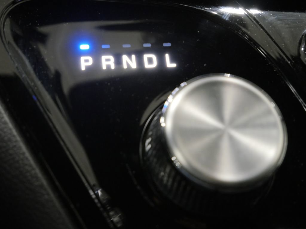 Used 2025 Chrysler Pacifica Select FWD image 22