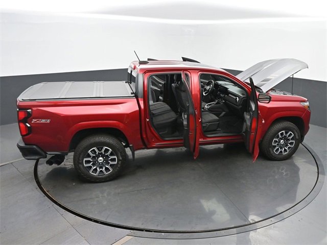Certified 2024 Chevrolet Colorado Z71 w/ Advanced Trailering Package image 65