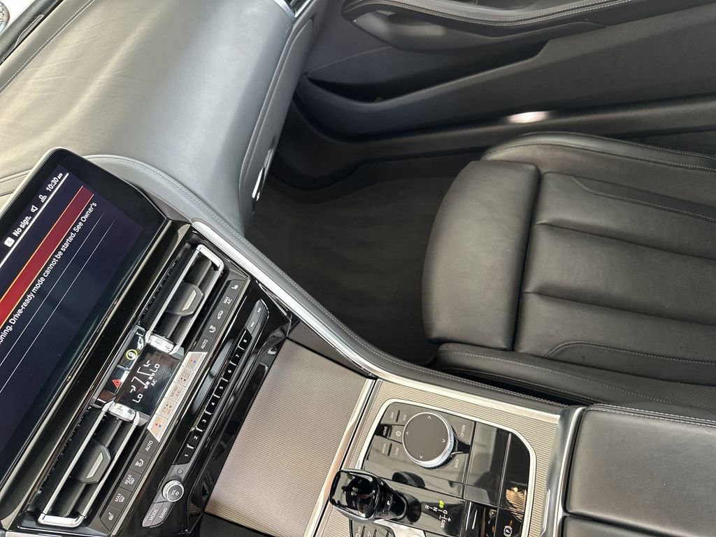 Used 2024 BMW 840i Coupe w/ Driving Assistance Package image 25