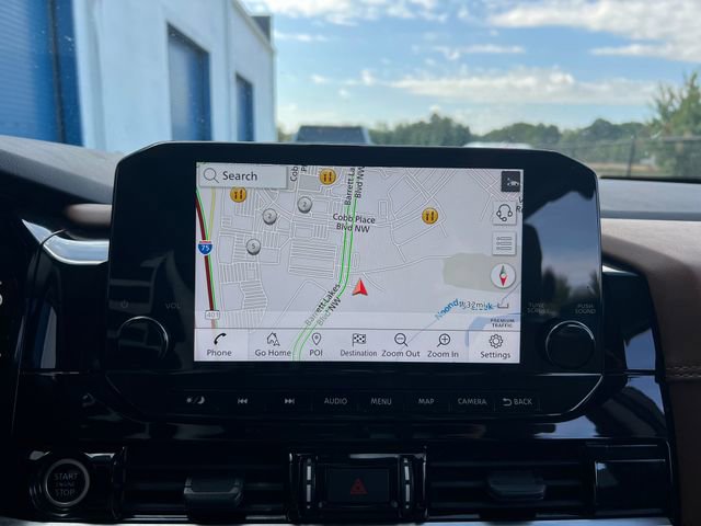 Used 2022 Nissan Pathfinder Platinum w/ Cargo Package image 20