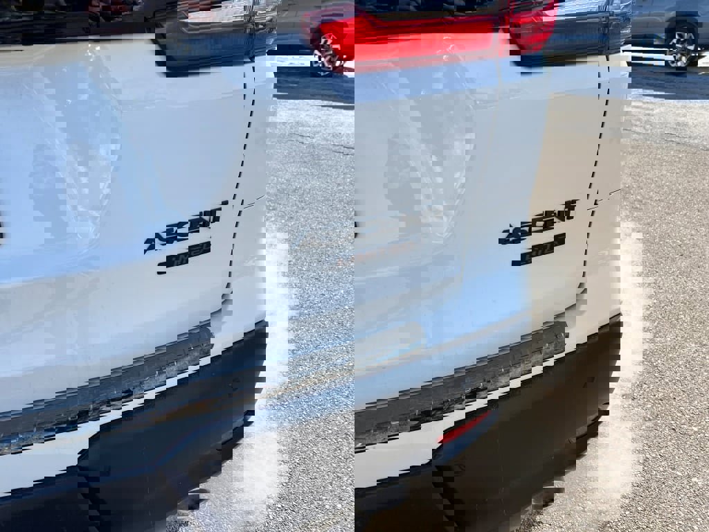 New 2026 Subaru Ascent Limited Bronze image 8