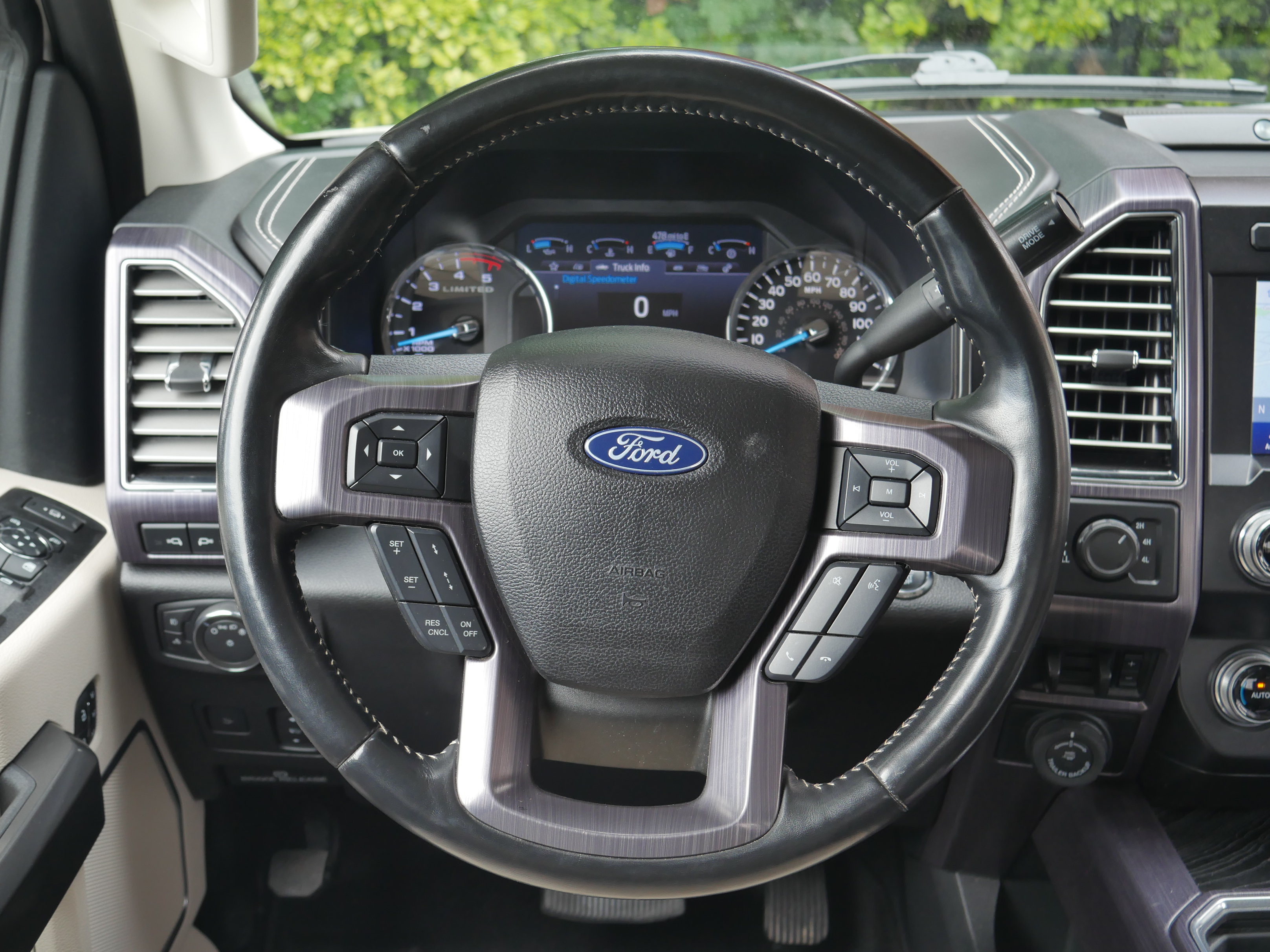 Certified 2021 Ford F350 Limited AWD/4WD image 7