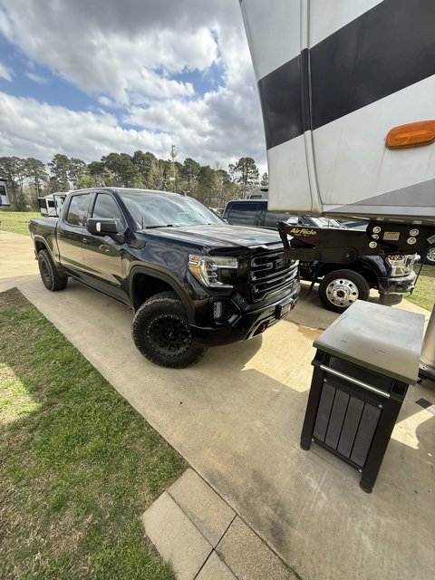 Used 2022 GMC Sierra 1500 AT4 w/ AT4 Premium Package image 1
