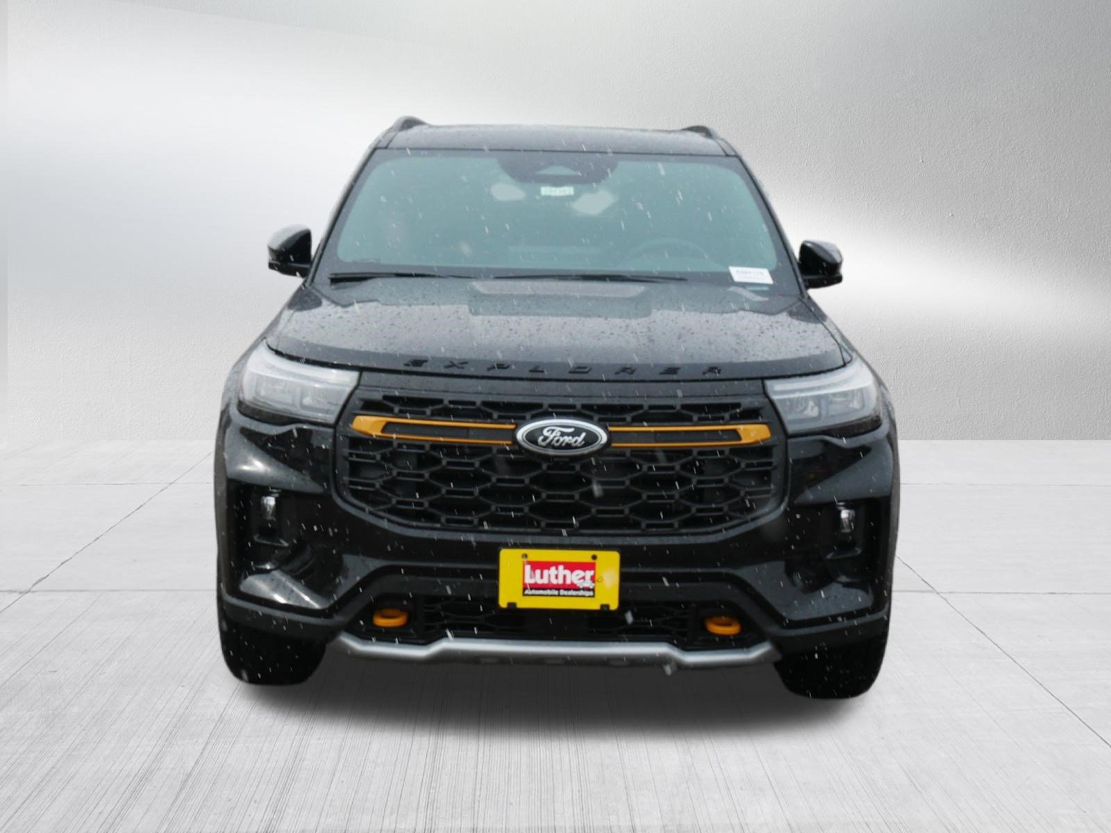 Used 2026 Ford Explorer Tremor w/ Tremor Ultimate Package AWD/4WD image 2