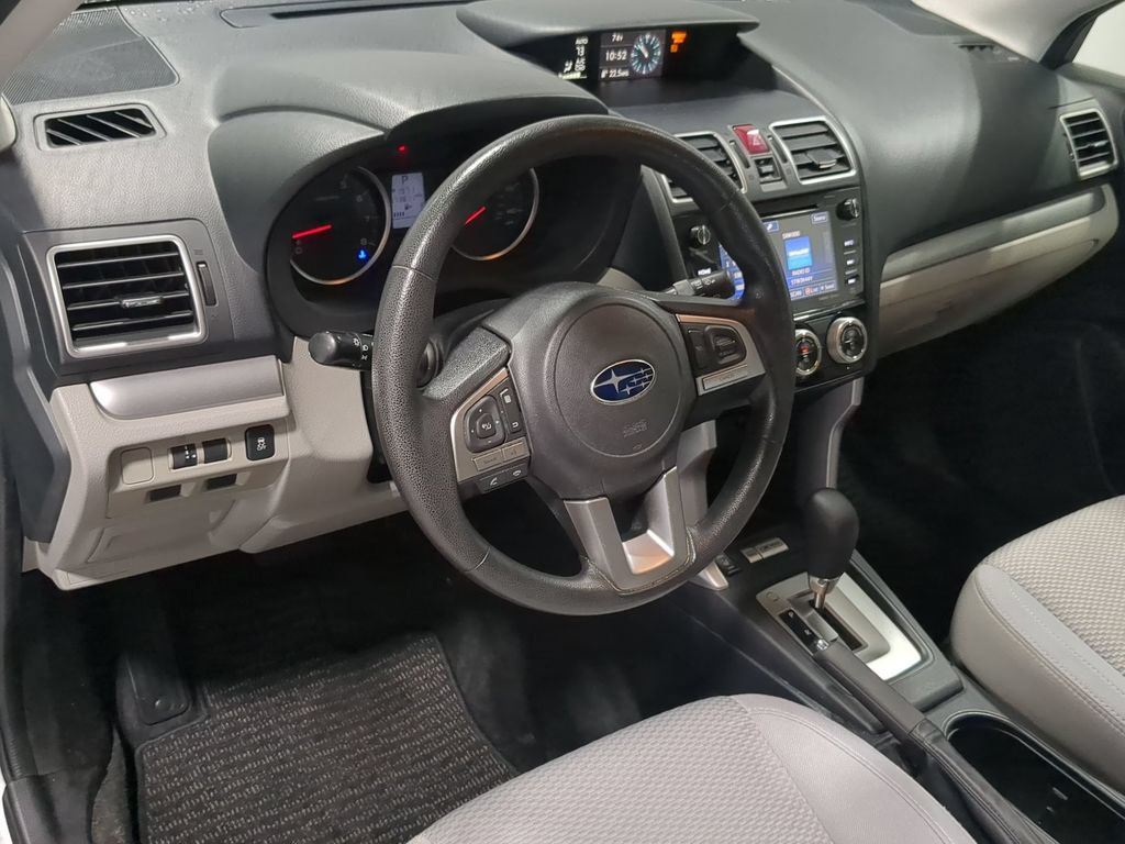 Used 2018 Subaru Forester 2.5i Premium w/ All-Weather Package AWD/4WD image 12