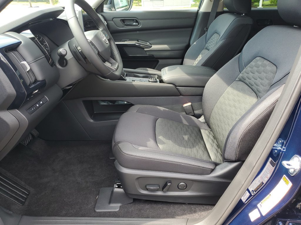 New 2026 Nissan Pathfinder SV AWD/4WD image 20