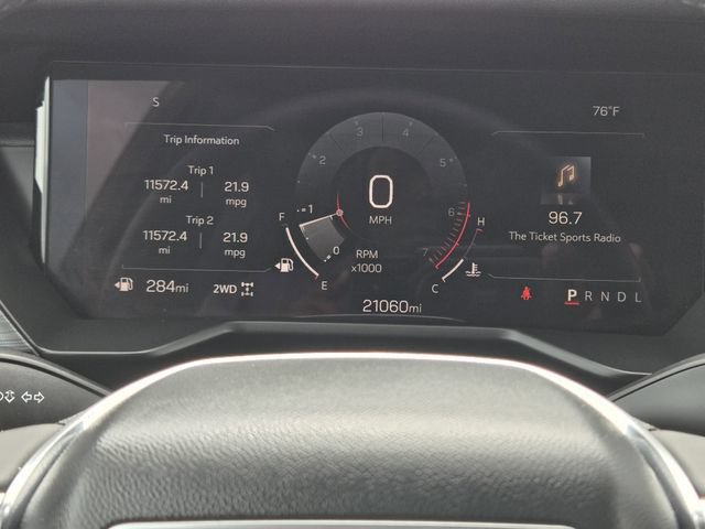Used 2025 GMC Acadia Elevation AWD/4WD image 15