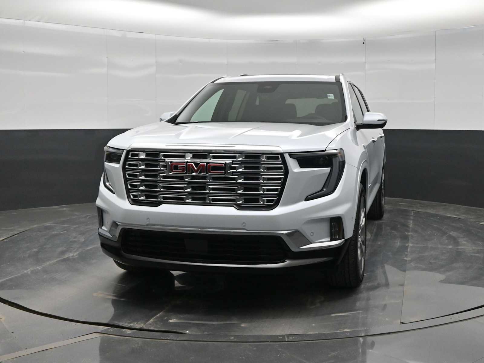 New 2026 GMC Acadia Denali w/ Super Cruise Package AWD/4WD image 3