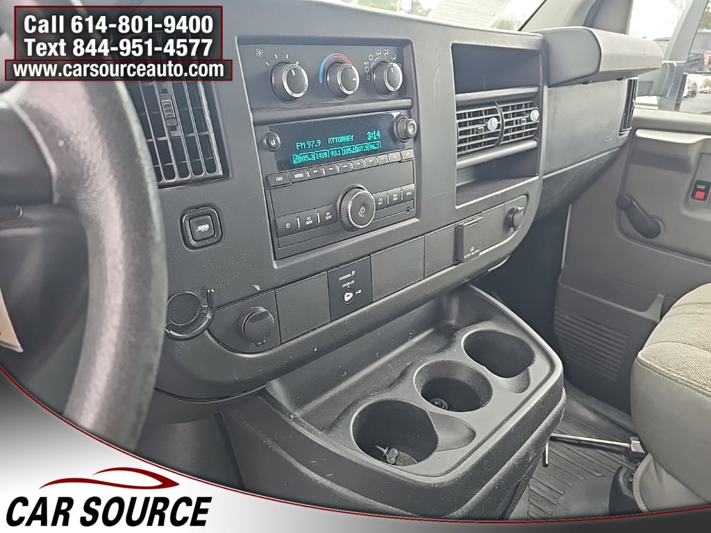 Used 2015 Chevrolet Express 3500 Extended image 12